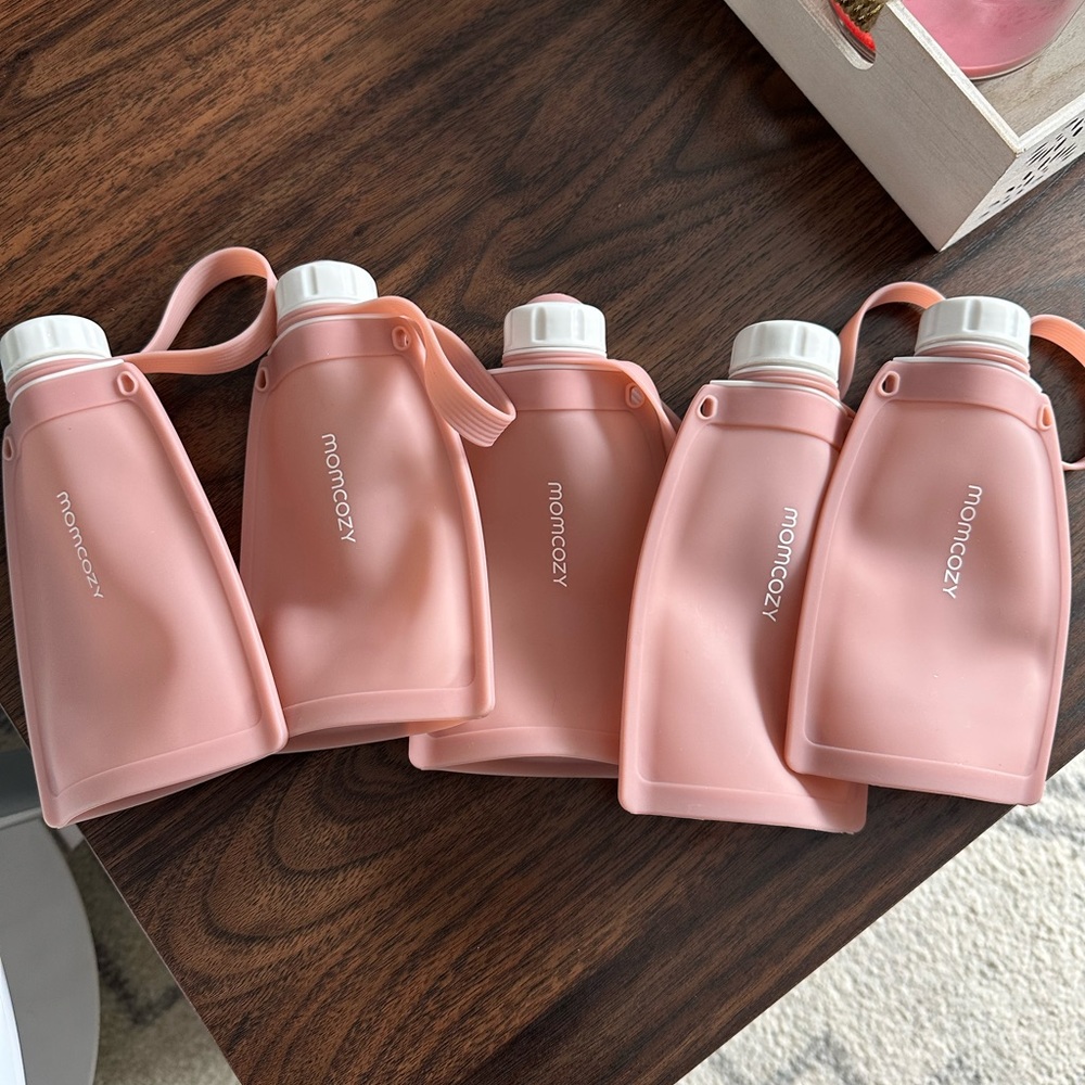 MomCozy Reusable Silicone Bags